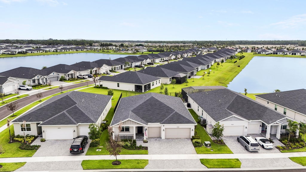 Photo of 6545 NW Cloverdale Avenue, Port Saint Lucie, FL 34987 (MLS # B26036690)