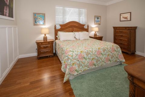 Tiny photo for 146 Lost Bridge Drive, Palm Beach Gardens, FL 33410 (MLS # B26036799)