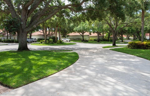 Tiny photo for 146 Lost Bridge Drive, Palm Beach Gardens, FL 33410 (MLS # B26036799)