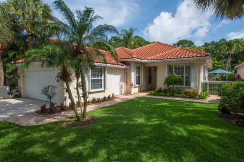 Tiny photo for 146 Lost Bridge Drive, Palm Beach Gardens, FL 33410 (MLS # B26036799)