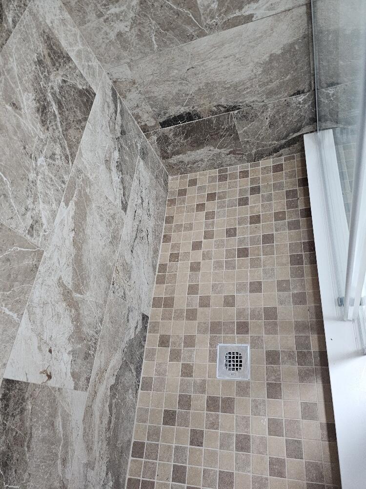 PINELAKE VILLAGE LEASEHOLD ESTATE - Residential