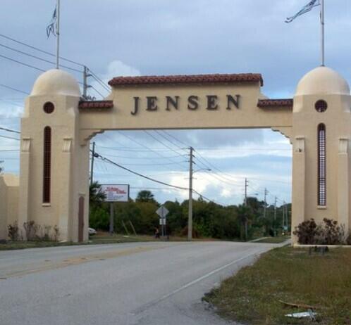 PINELAKE VILLAGE LEASEHOLD ESTATE - Residential