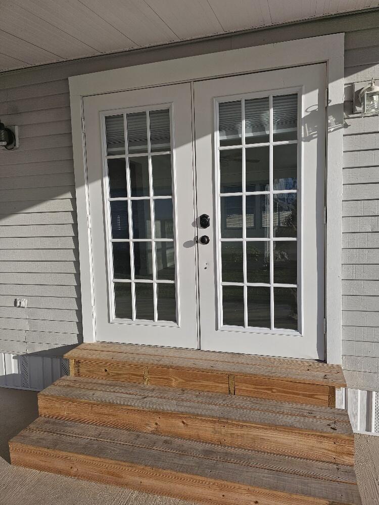 PINELAKE VILLAGE LEASEHOLD ESTATE - Residential