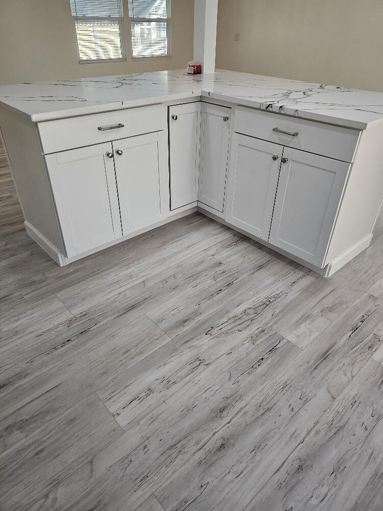 PINELAKE VILLAGE LEASEHOLD ESTATE - Residential