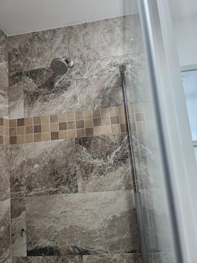 PINELAKE VILLAGE LEASEHOLD ESTATE - Residential