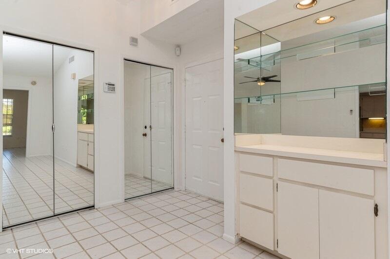 VILLAGE WALK - Residential