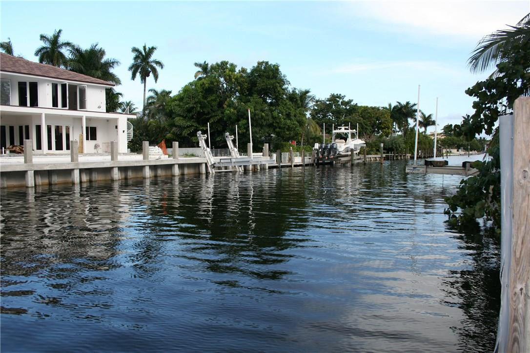 Coconut Isle Drive - Residential