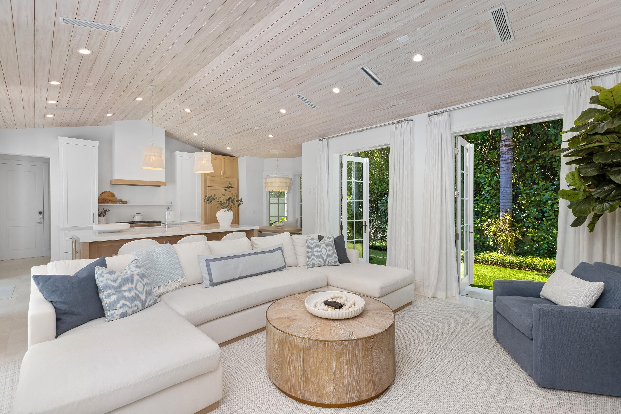 OCEAN TERRACE - Residential