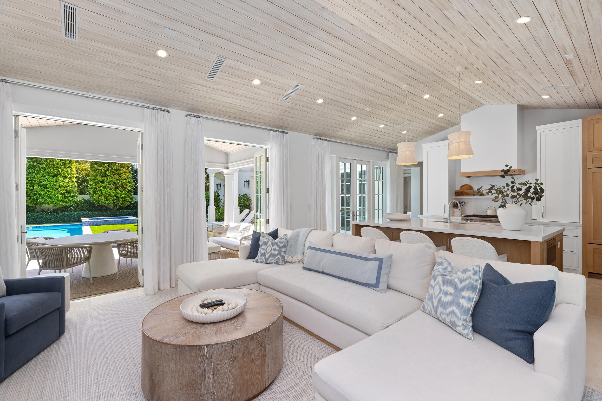 OCEAN TERRACE - Residential