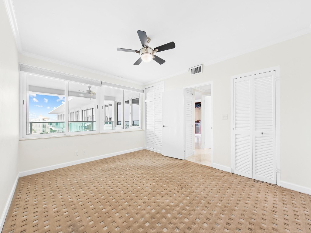 Coral Ridge Towers - Residential