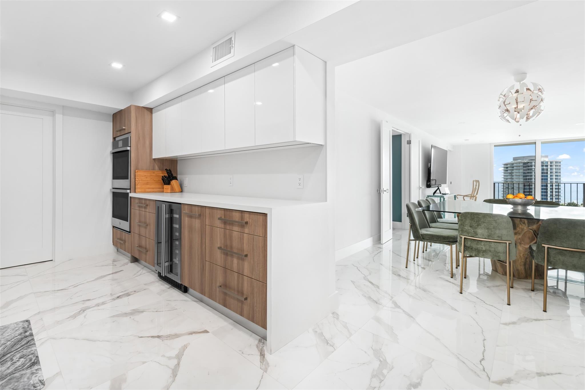777 Bayshore Dr 1704