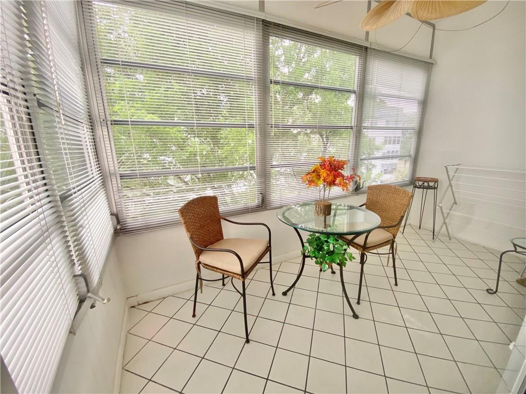 CASTLE APARTMENTS #17 - Residential