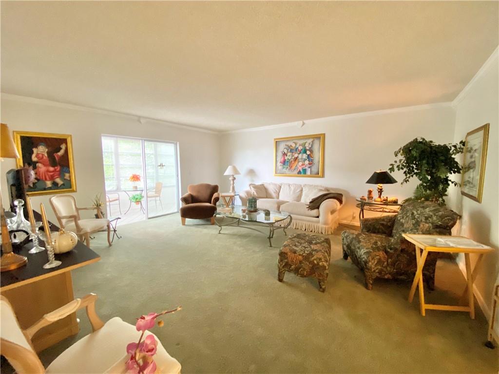 CASTLE APARTMENTS #17 - Residential