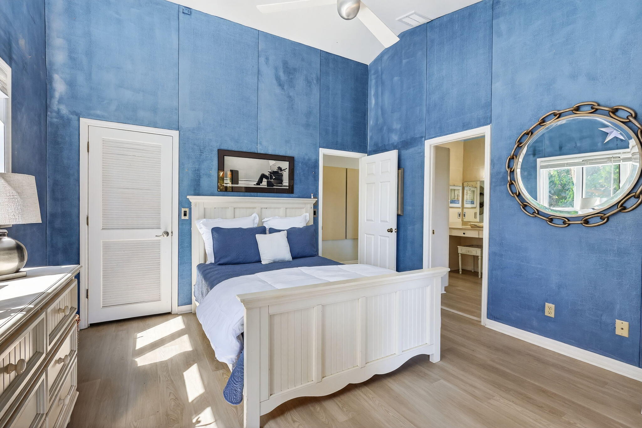 MARINER SANDS - Residential