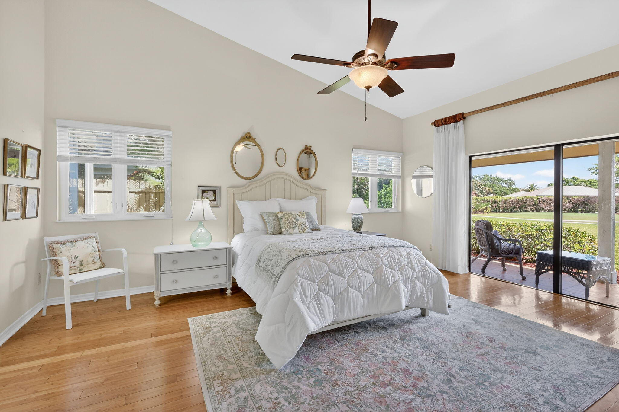 MARINER SANDS - Residential