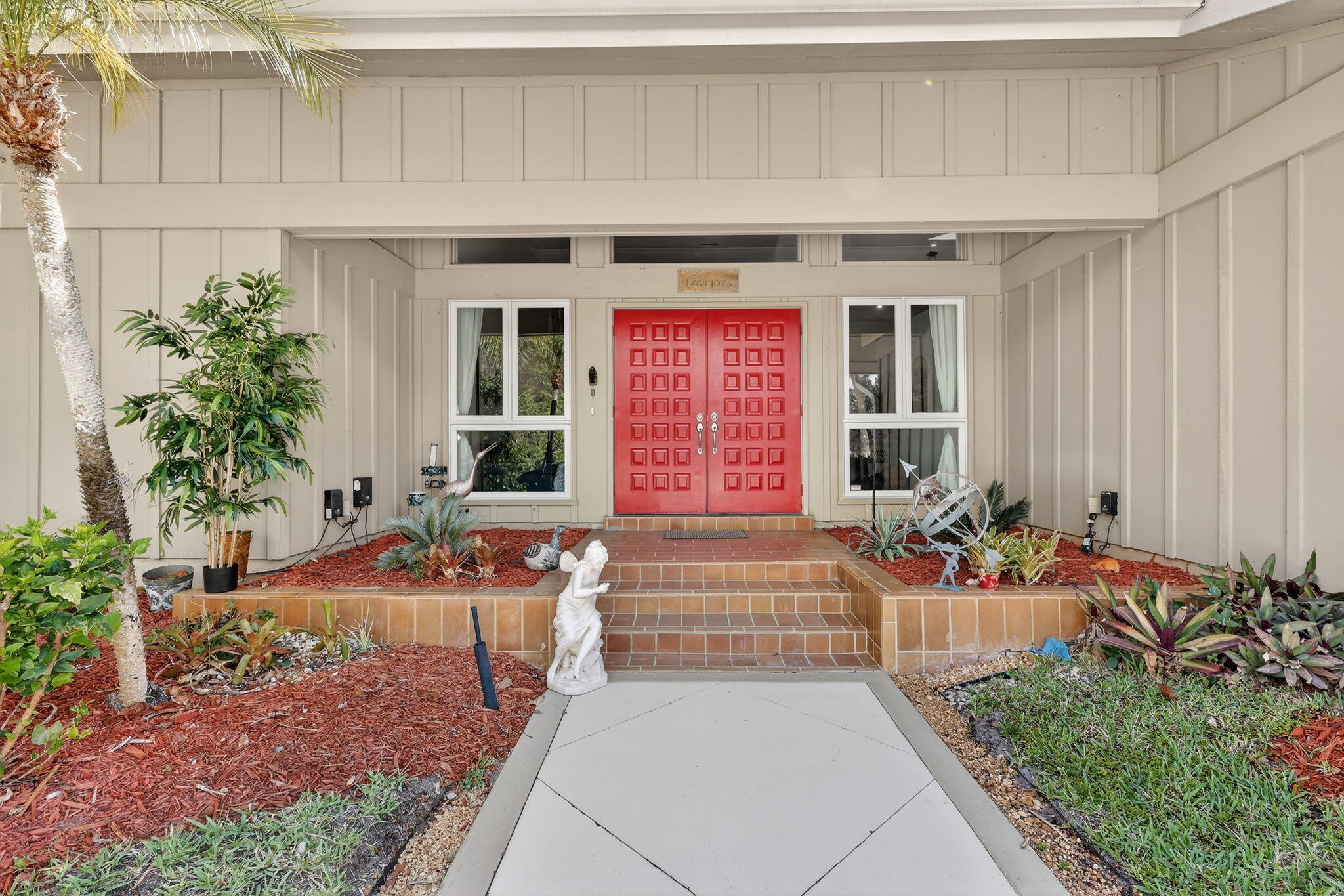 6151 SE Winged Foot Drive