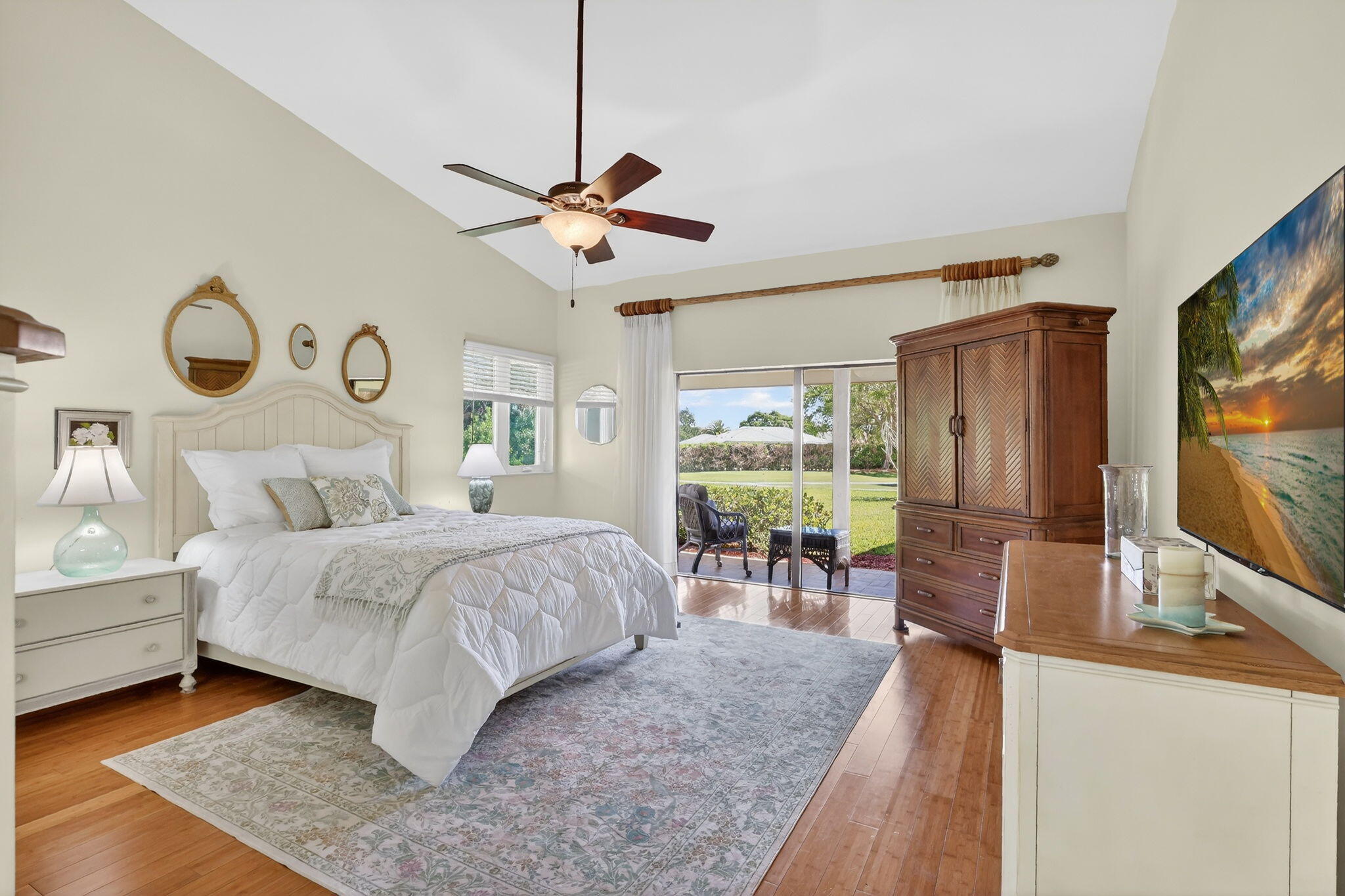 MARINER SANDS - Residential