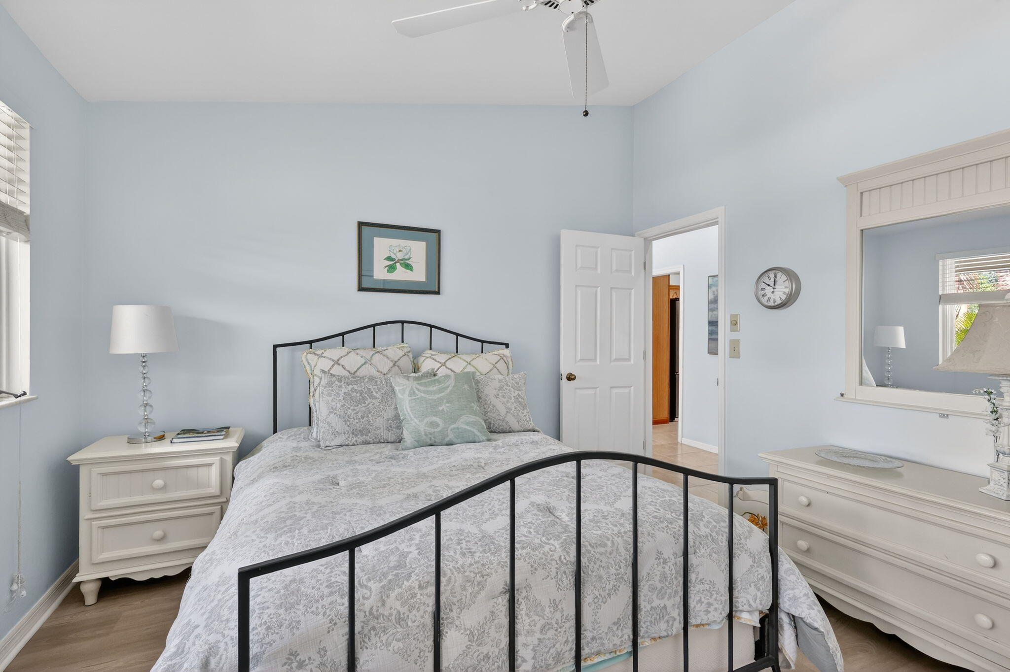 MARINER SANDS - Residential