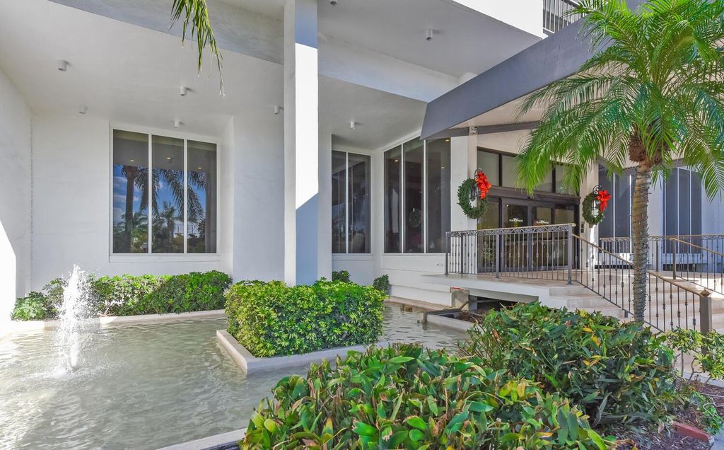 Photo of 4280 Galt Ocean Drive #Phl, Fort Lauderdale, FL 33308 (MLS # R11143006)