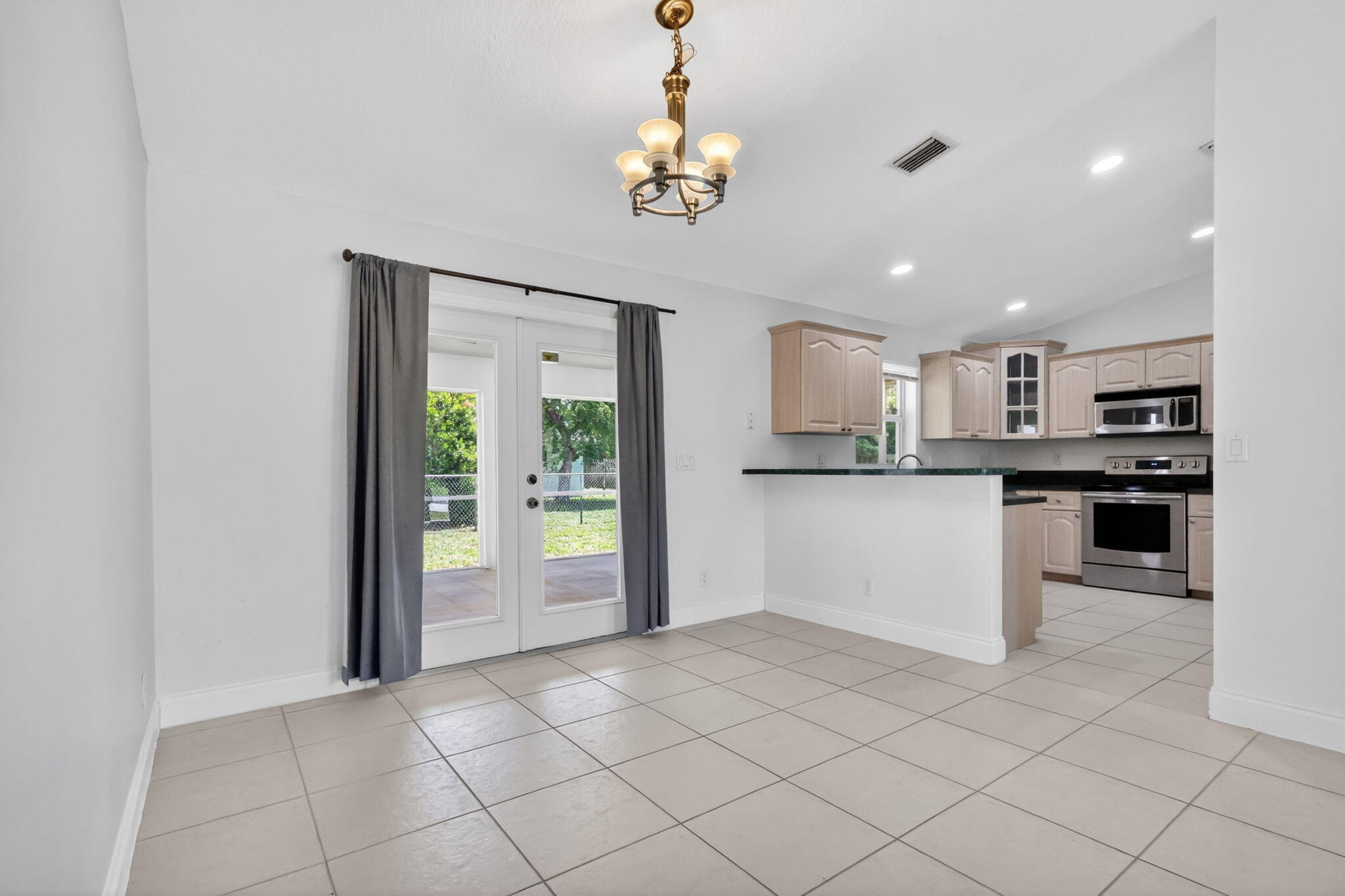 PALM BEACH COLONY SEC 2 - Residential