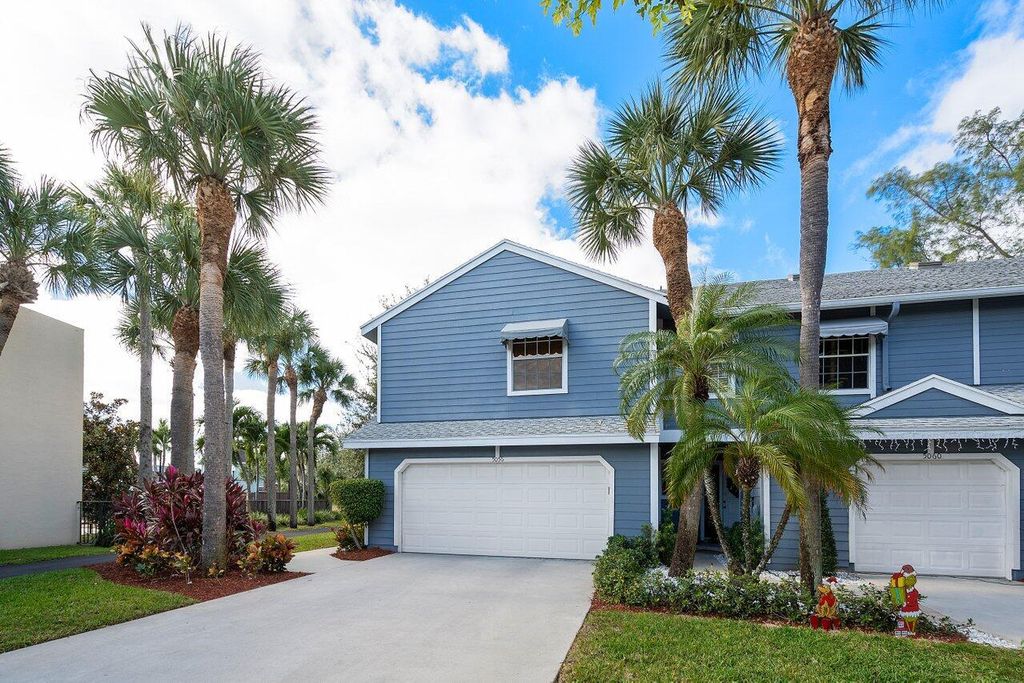 Photo of 5056 Pointe Emerald Lane, Boca Raton, FL 33486 (MLS # R11044185)