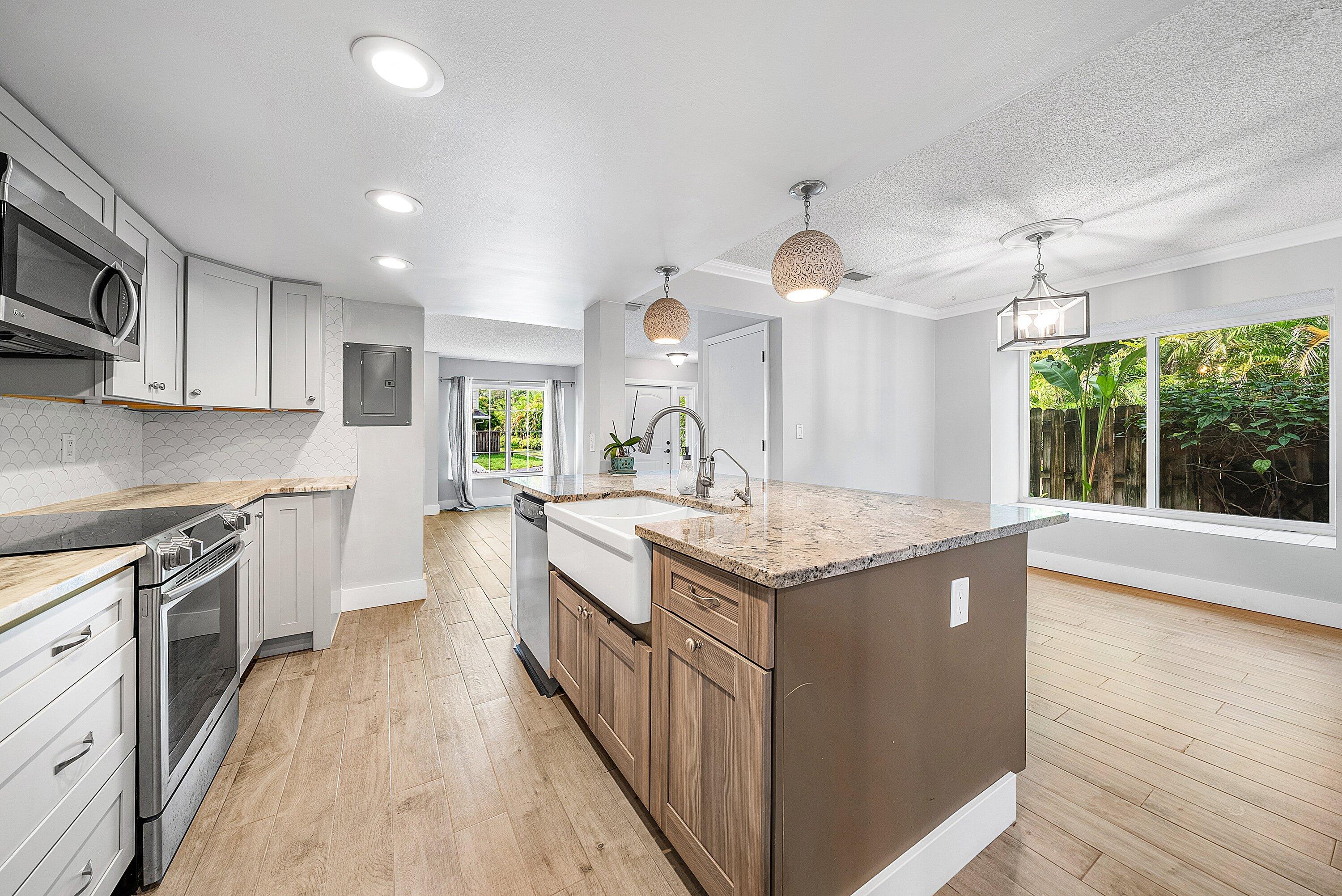 Victoria Woods - Residential