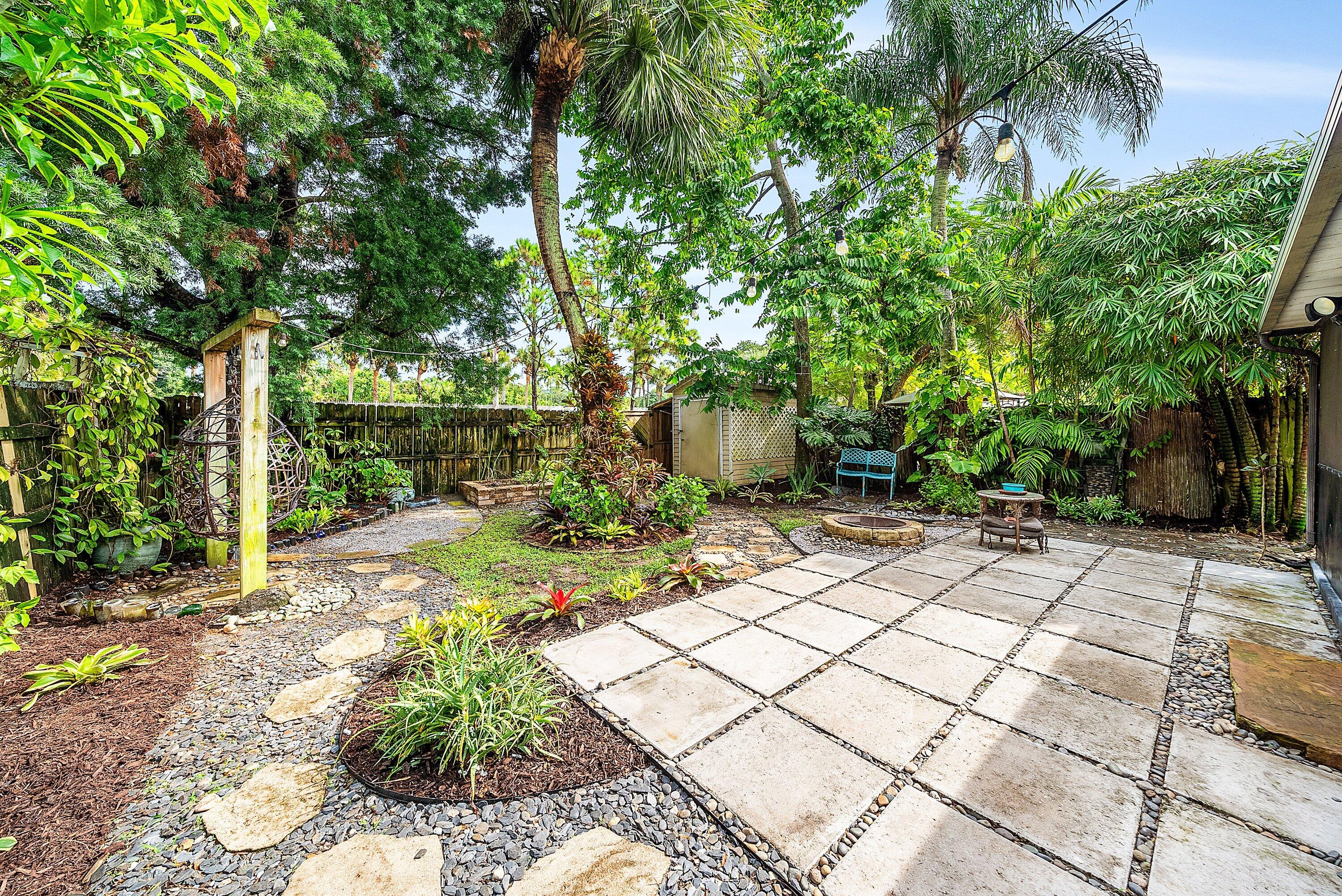 Victoria Woods - Residential