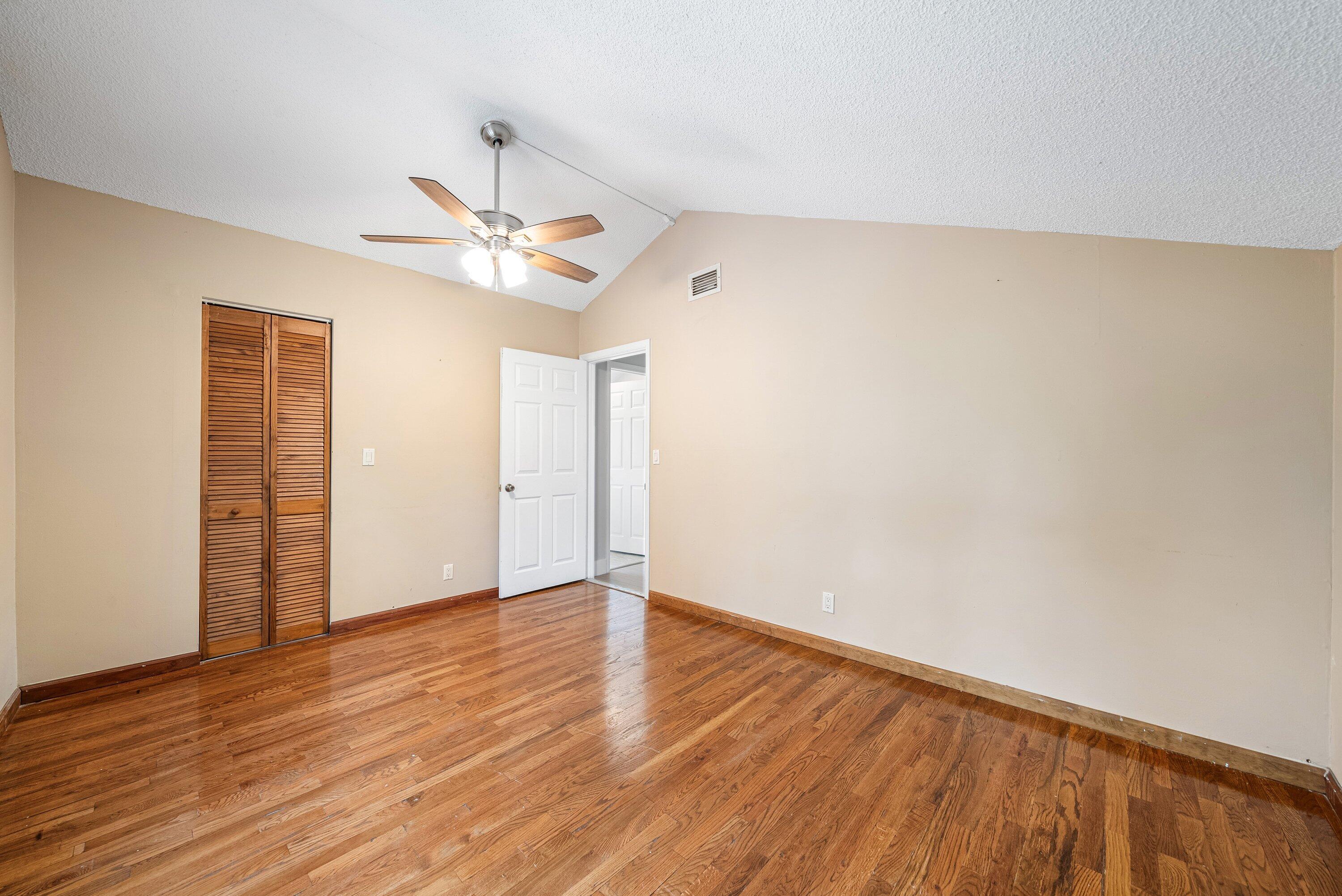 Victoria Woods - Residential