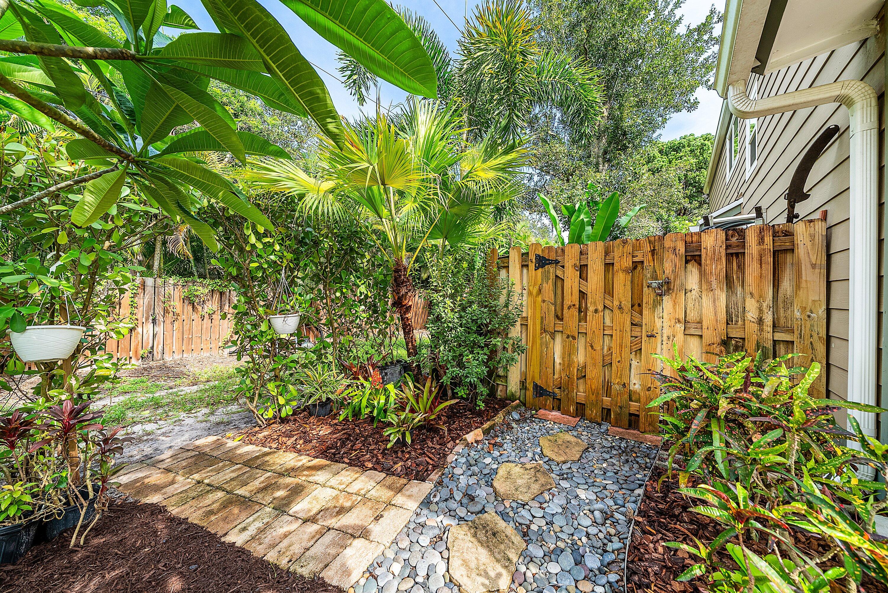 Victoria Woods - Residential