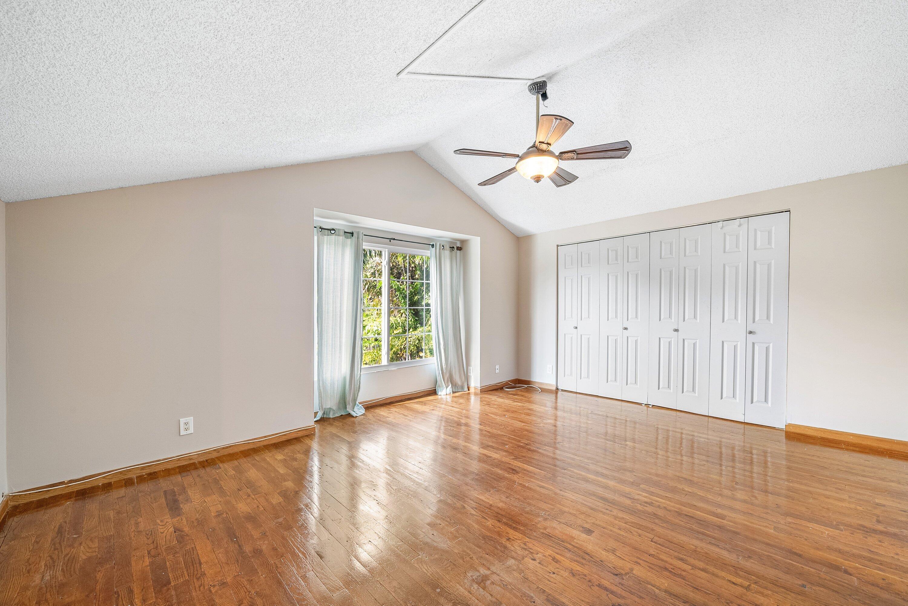 Victoria Woods - Residential