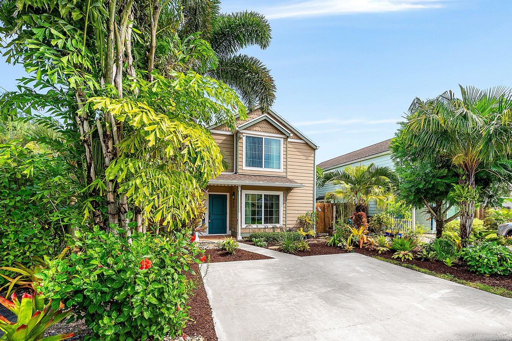 Photo of 5893 Cassandra Court, West Palm Beach, FL 33415 (MLS # R11166838)