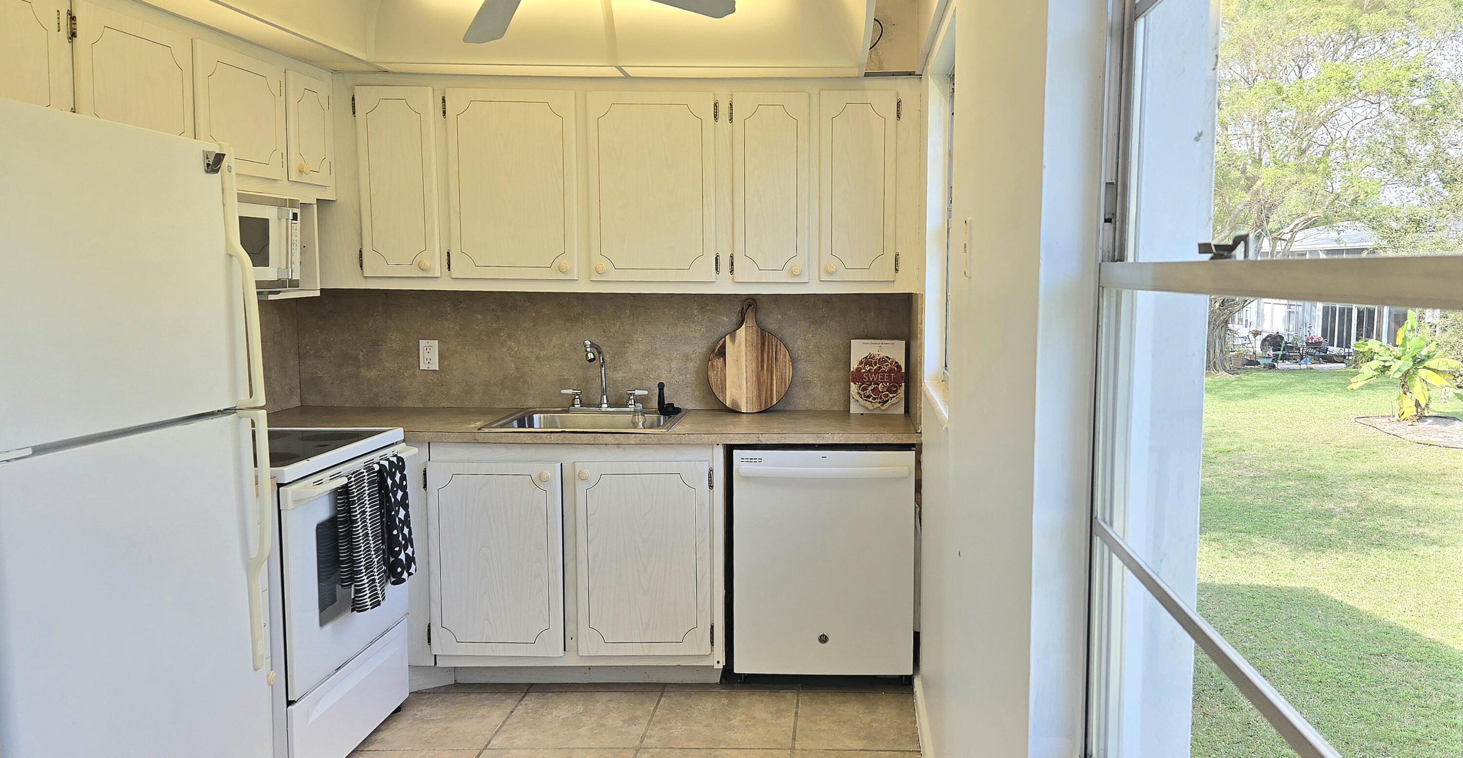 CENTURY VILLAGE TILFORD I CONDO - Residential