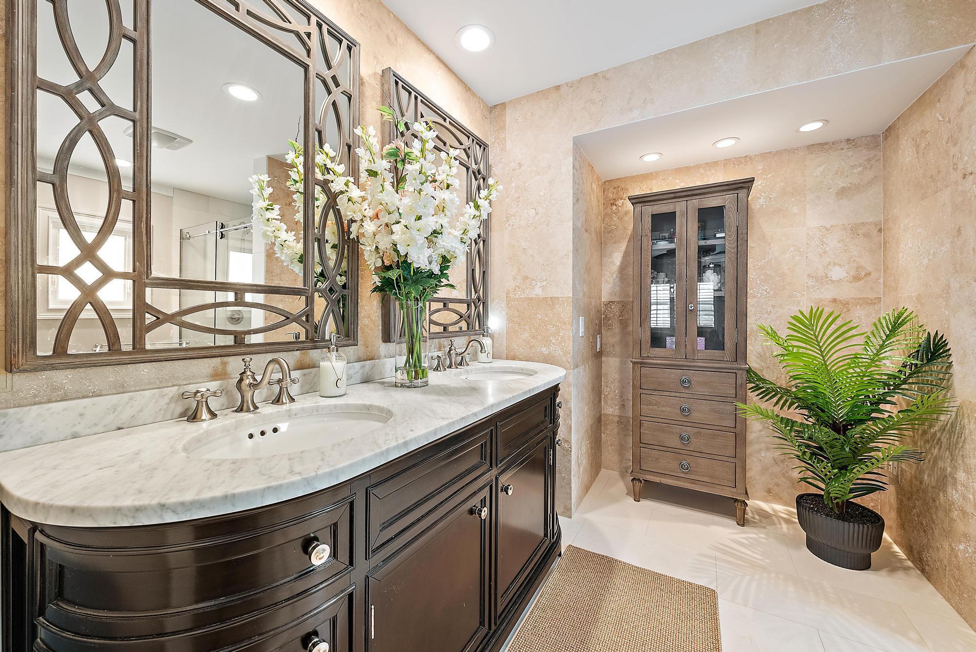 Paradise Point - Residential