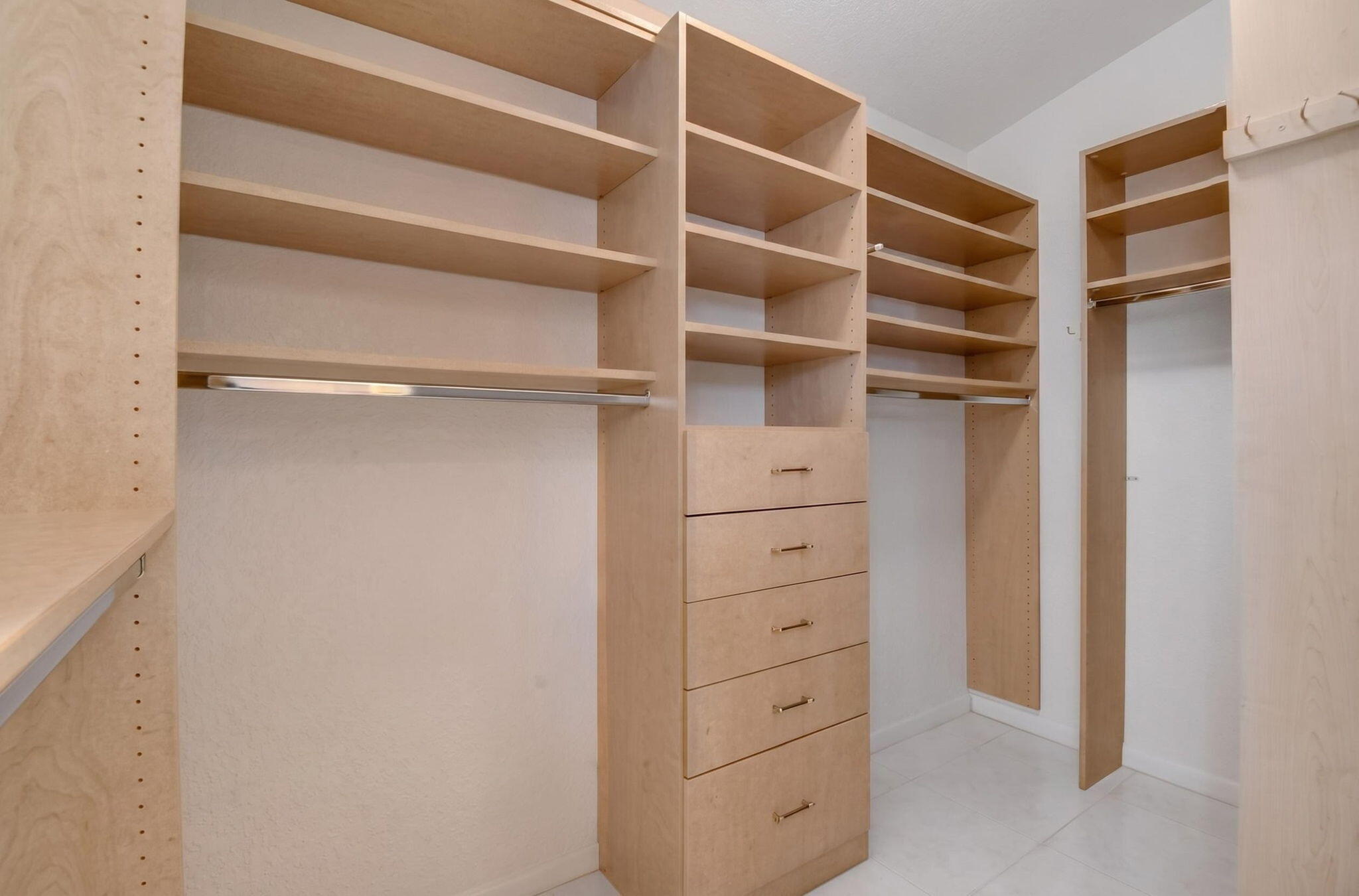 CORAL LAKES 2 - Residential