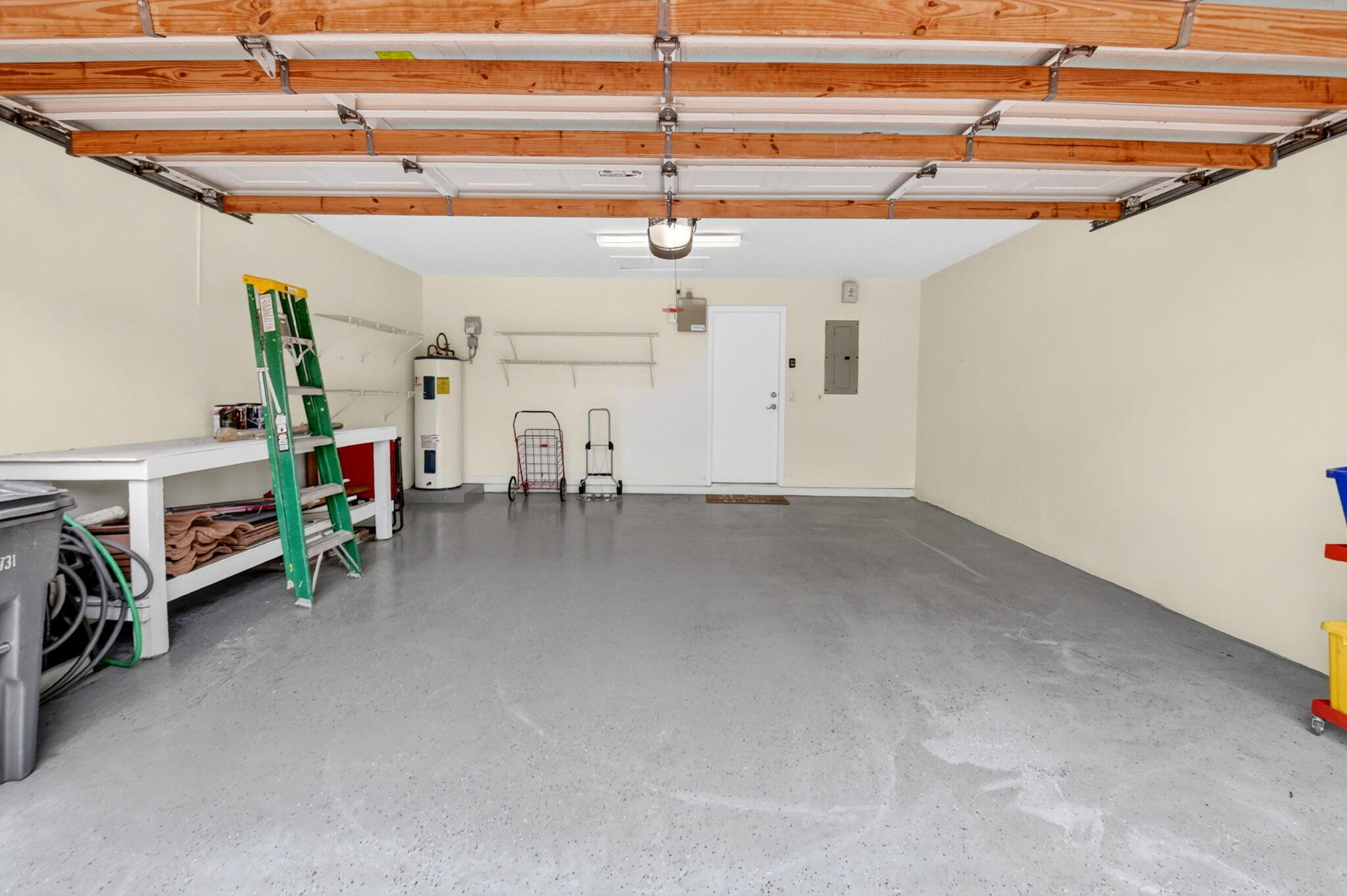 CORAL LAKES 2 - Residential