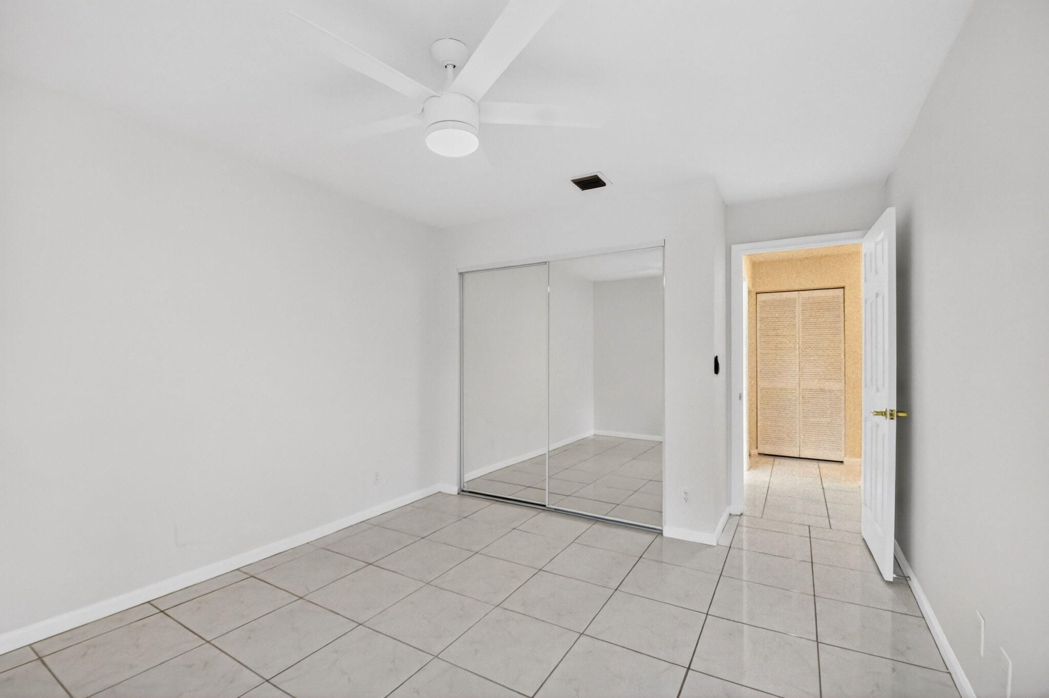 CORAL LAKES 2 - Residential