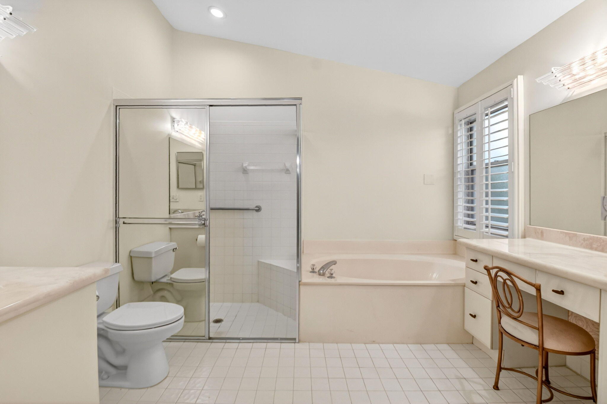 CORAL LAKES 2 - Residential