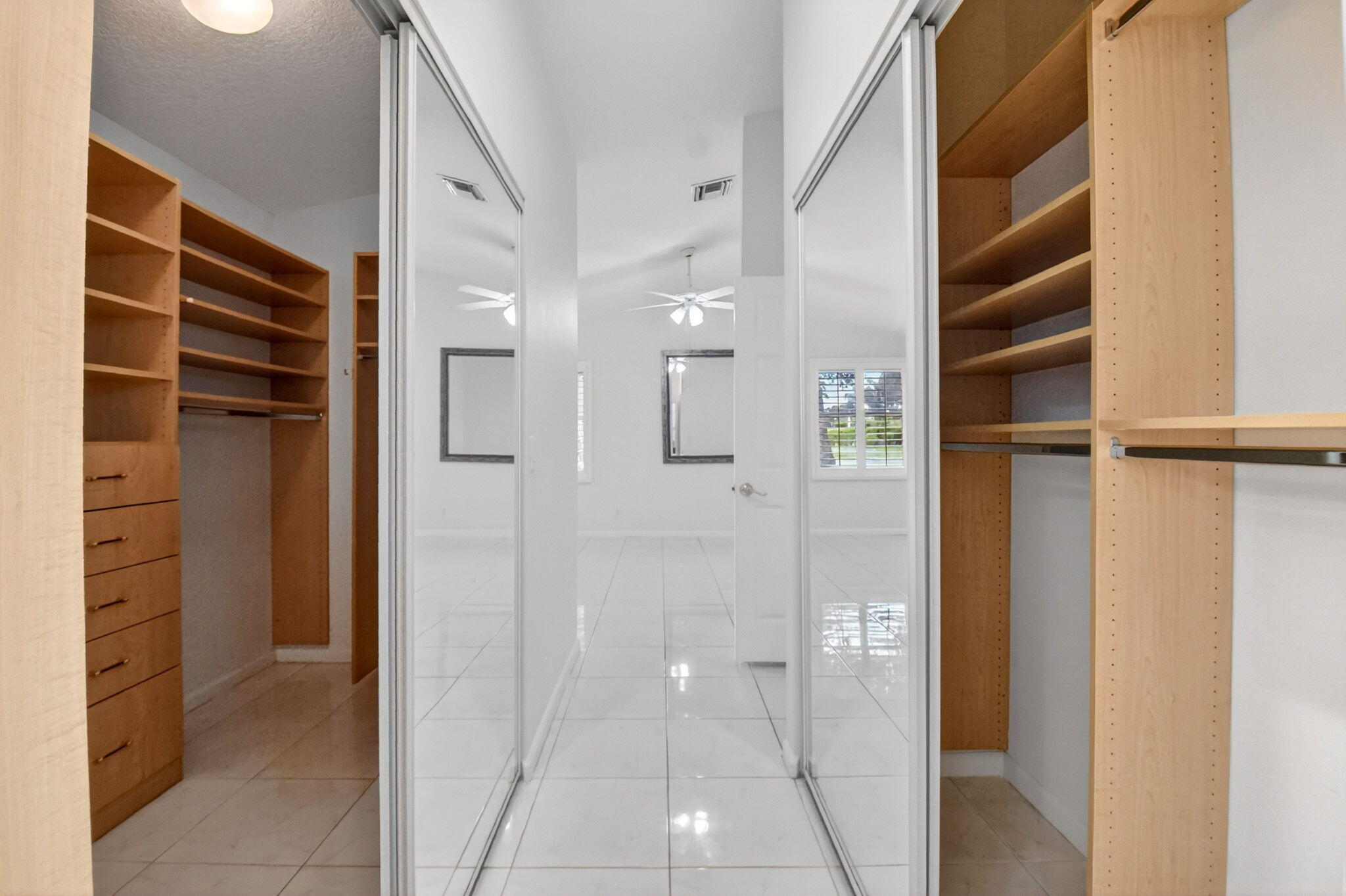 CORAL LAKES 2 - Residential