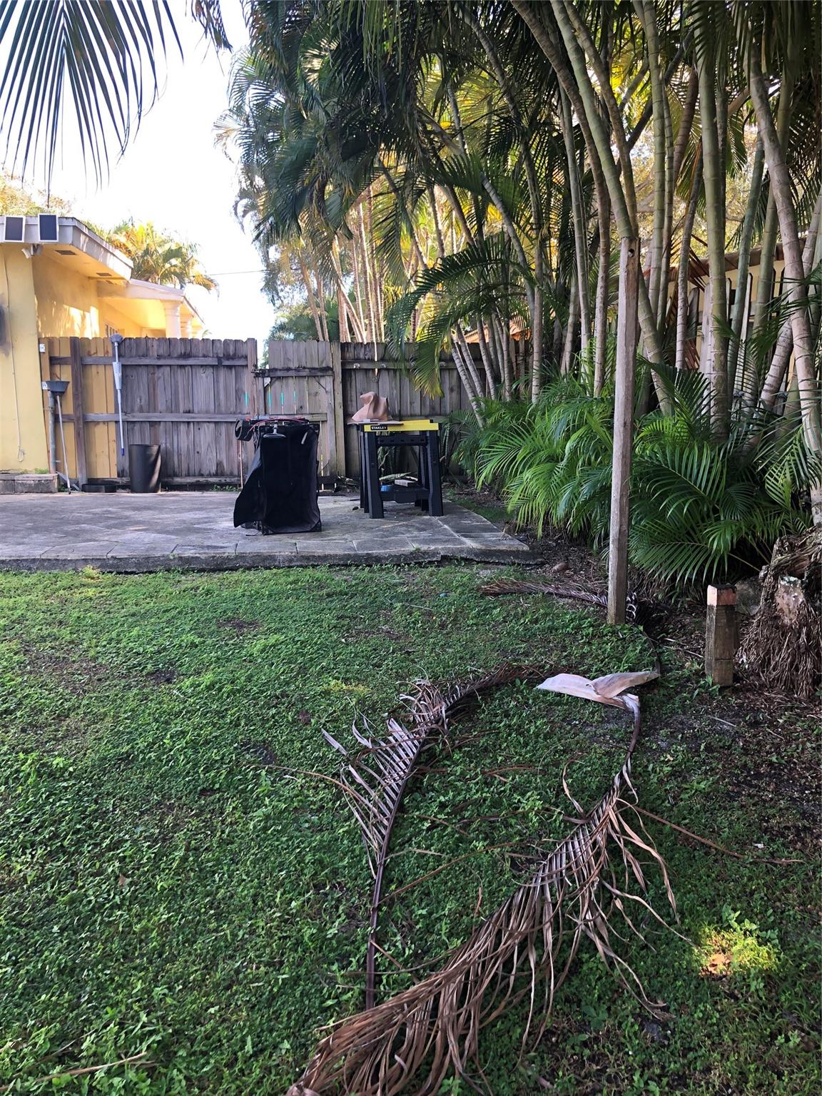 Look Homesites 36-19 B - Residential