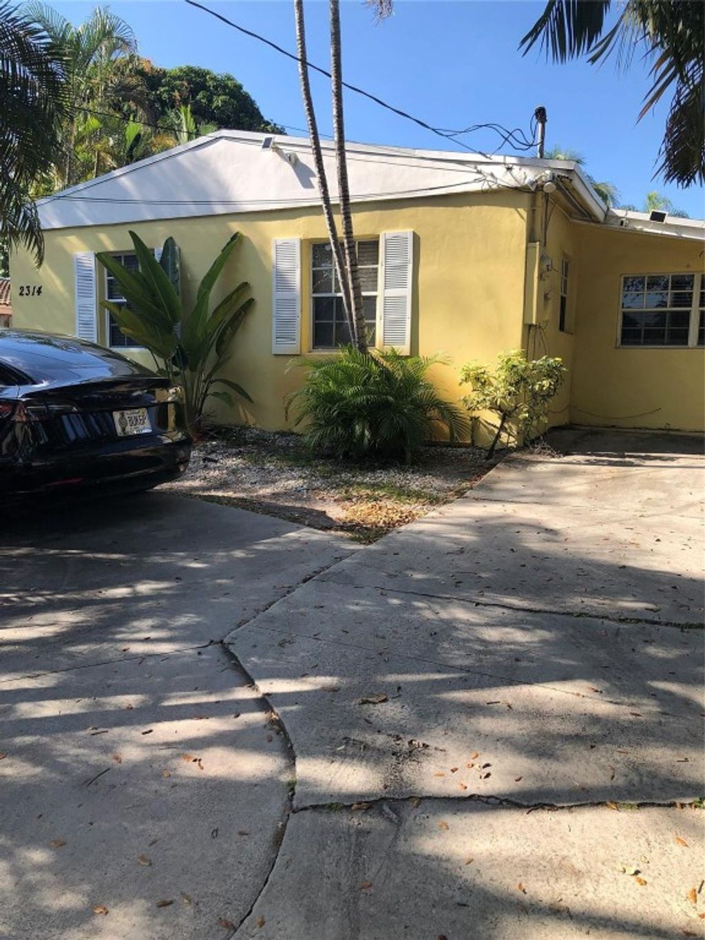 Photo of 2314 N 26th Avenue, Hollywood, FL 33020 (MLS # F10542267)