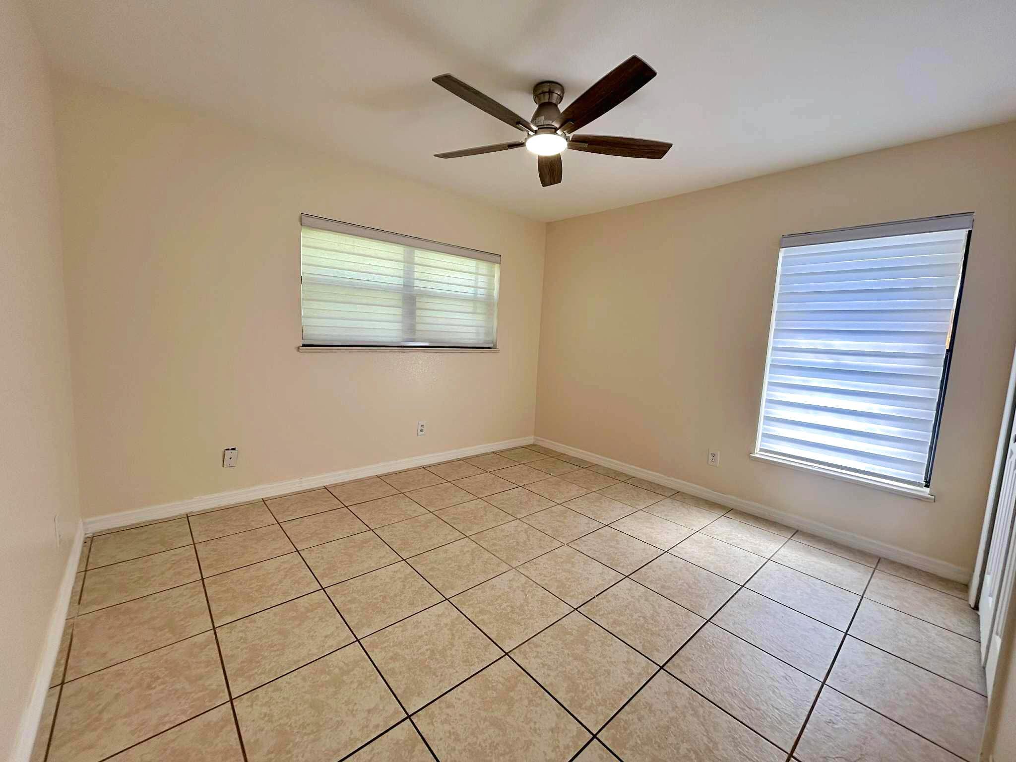 SUGARLAND ESTATES ADDITIO - Residential Lease