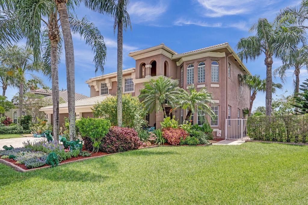 Photo of 6329 Squirewood Way, Lake Worth, FL 33467 (MLS # R10903891)