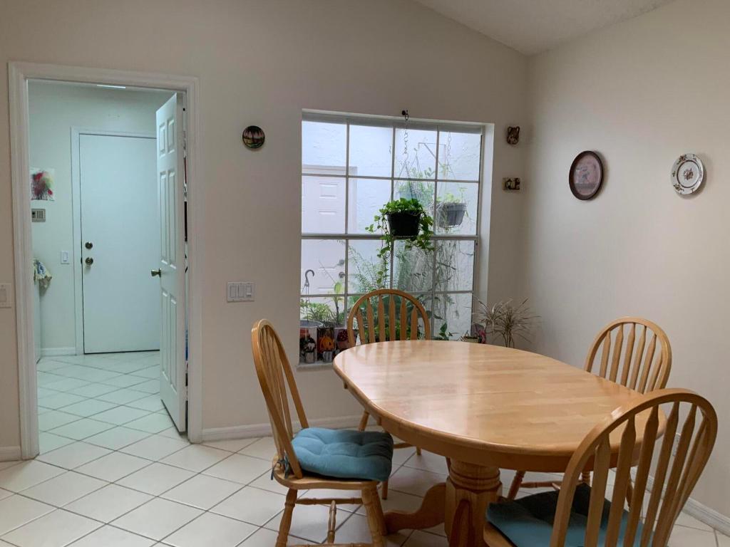 Sawgrass Lakes Homes - Residential