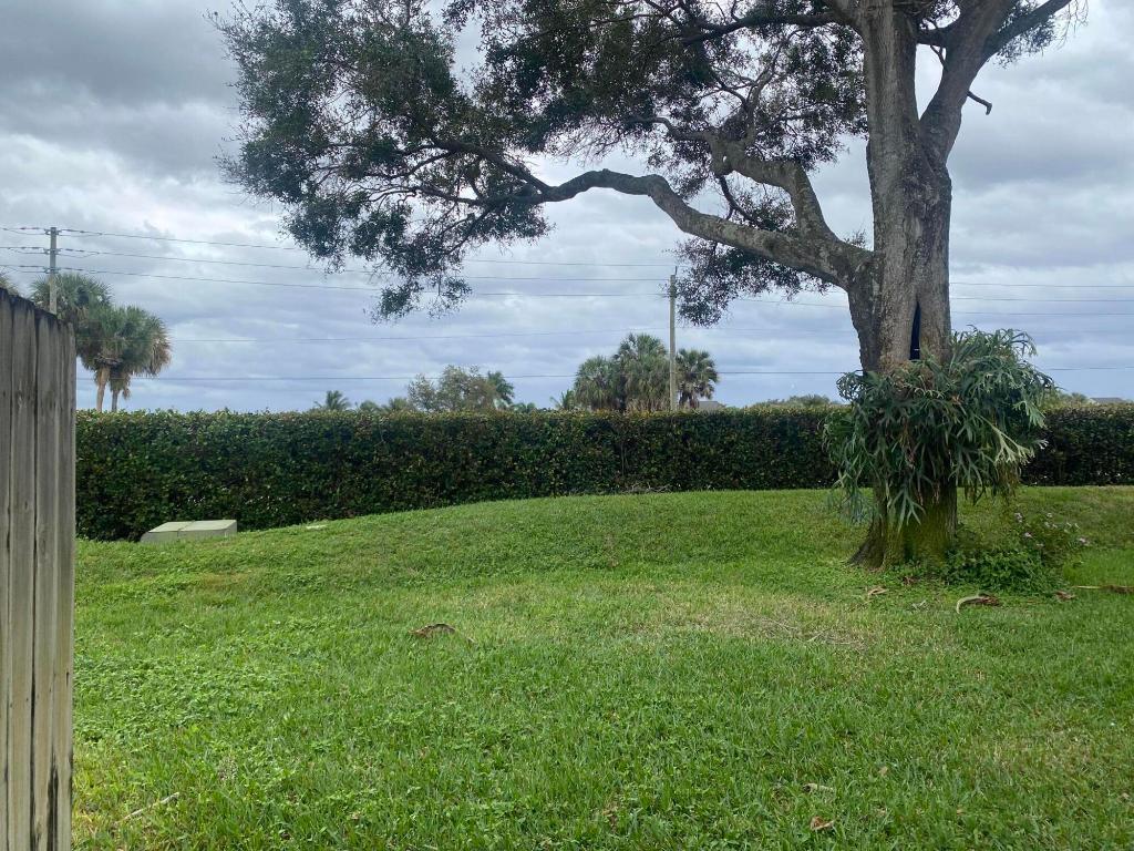 Sawgrass Lakes Homes - Residential