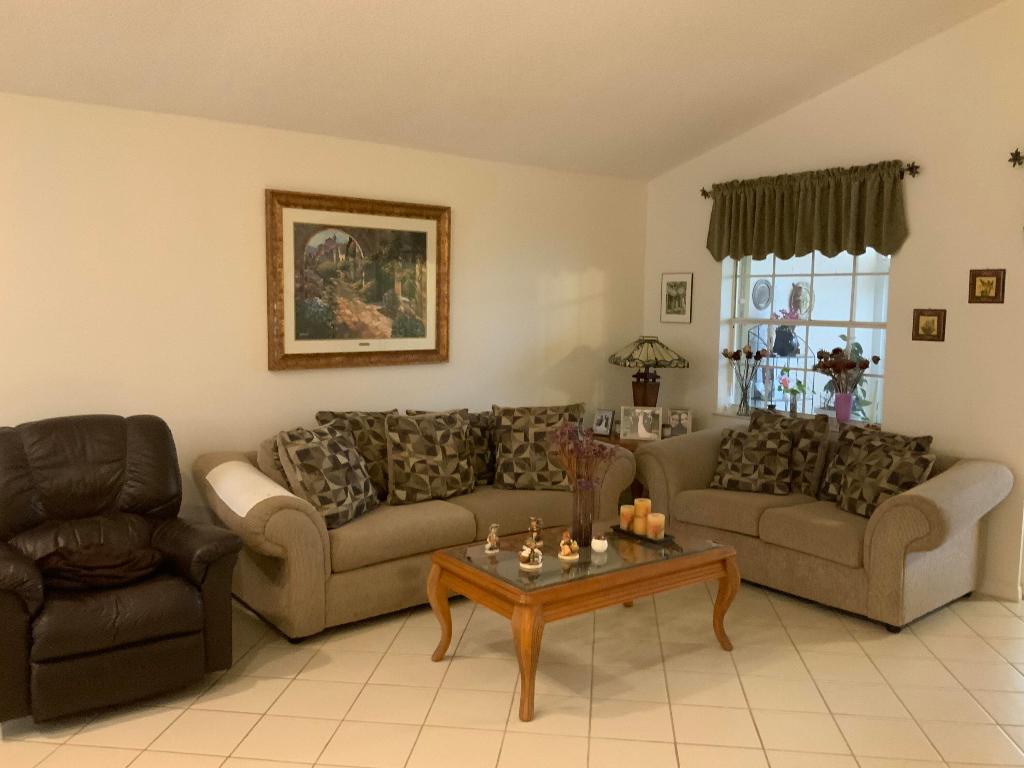 Sawgrass Lakes Homes - Residential