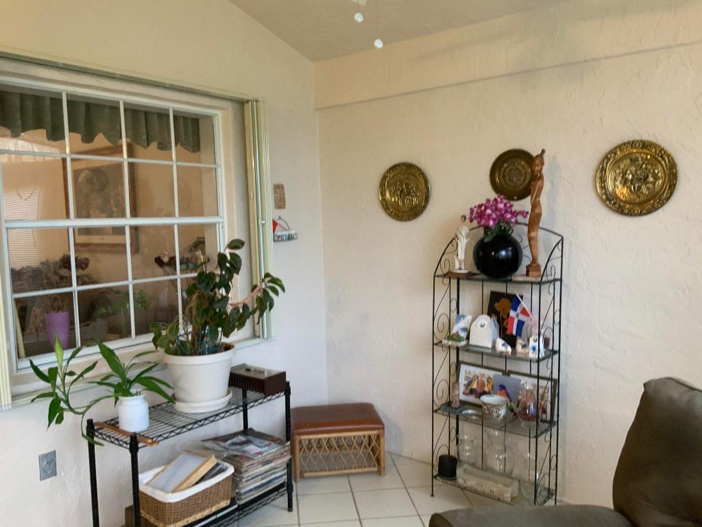 Sawgrass Lakes Homes - Residential