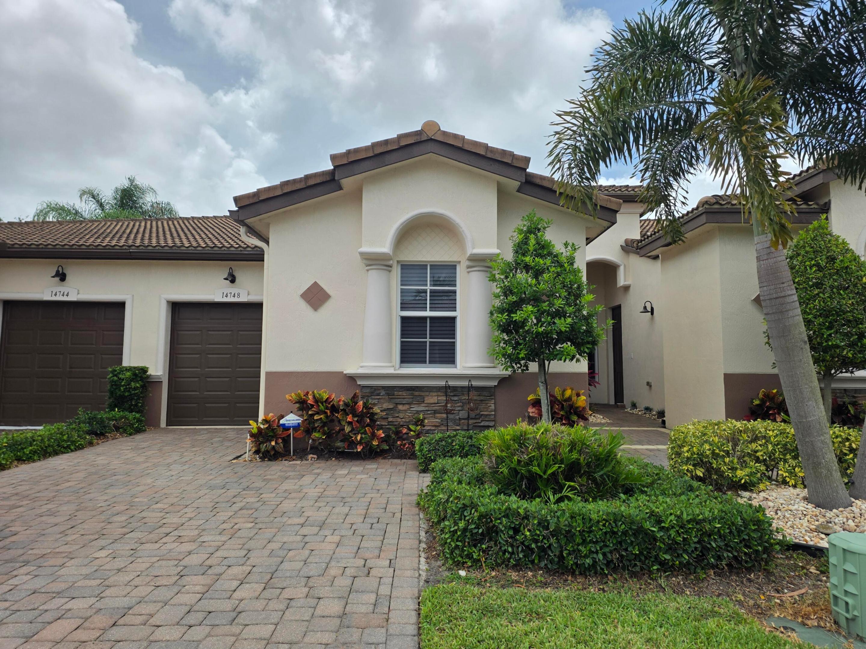 VILLAGGIO ISLES PARCELS - Residential