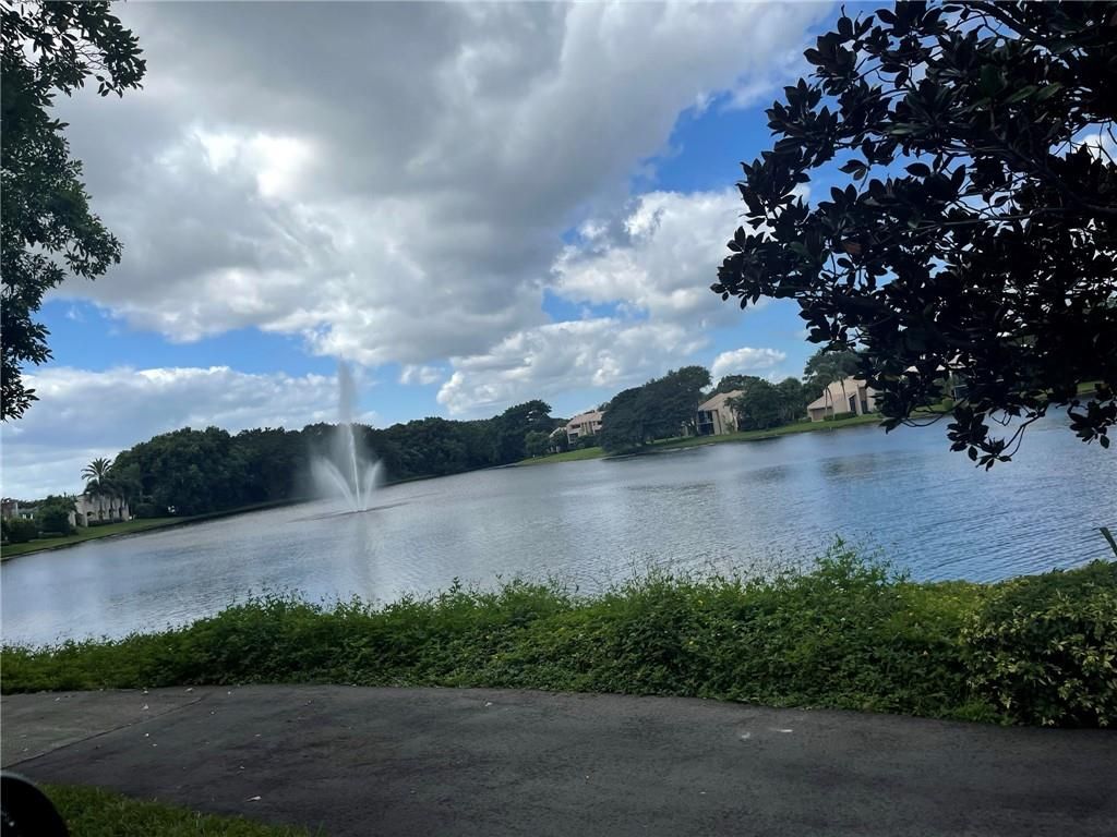 Photo of 6875 Willow Wood Drive #2033, Boca Raton, FL 33434 (MLS # F10494877)