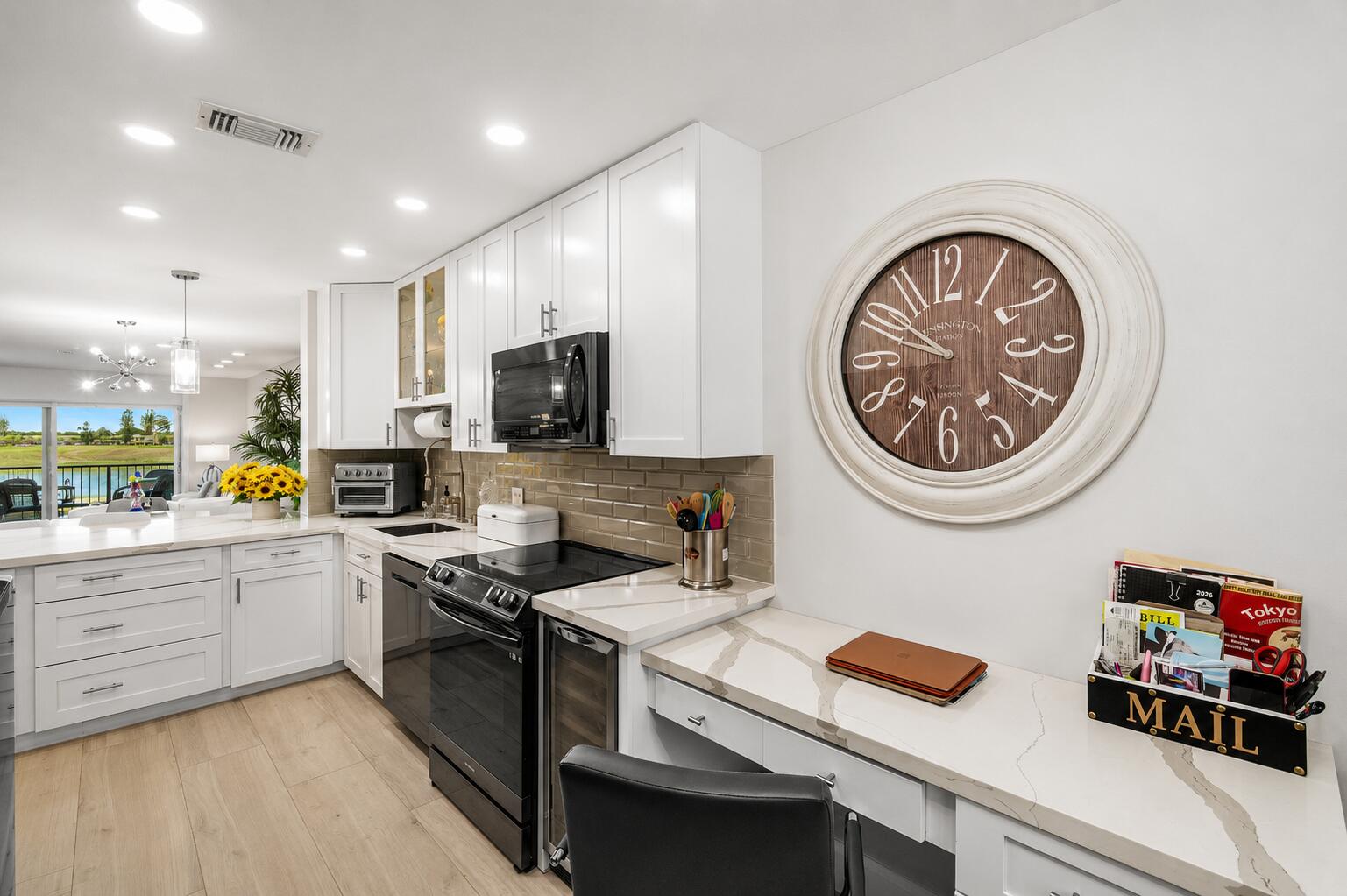 SOUTHPORT AT HUNTERS RUN CONDO - Residential