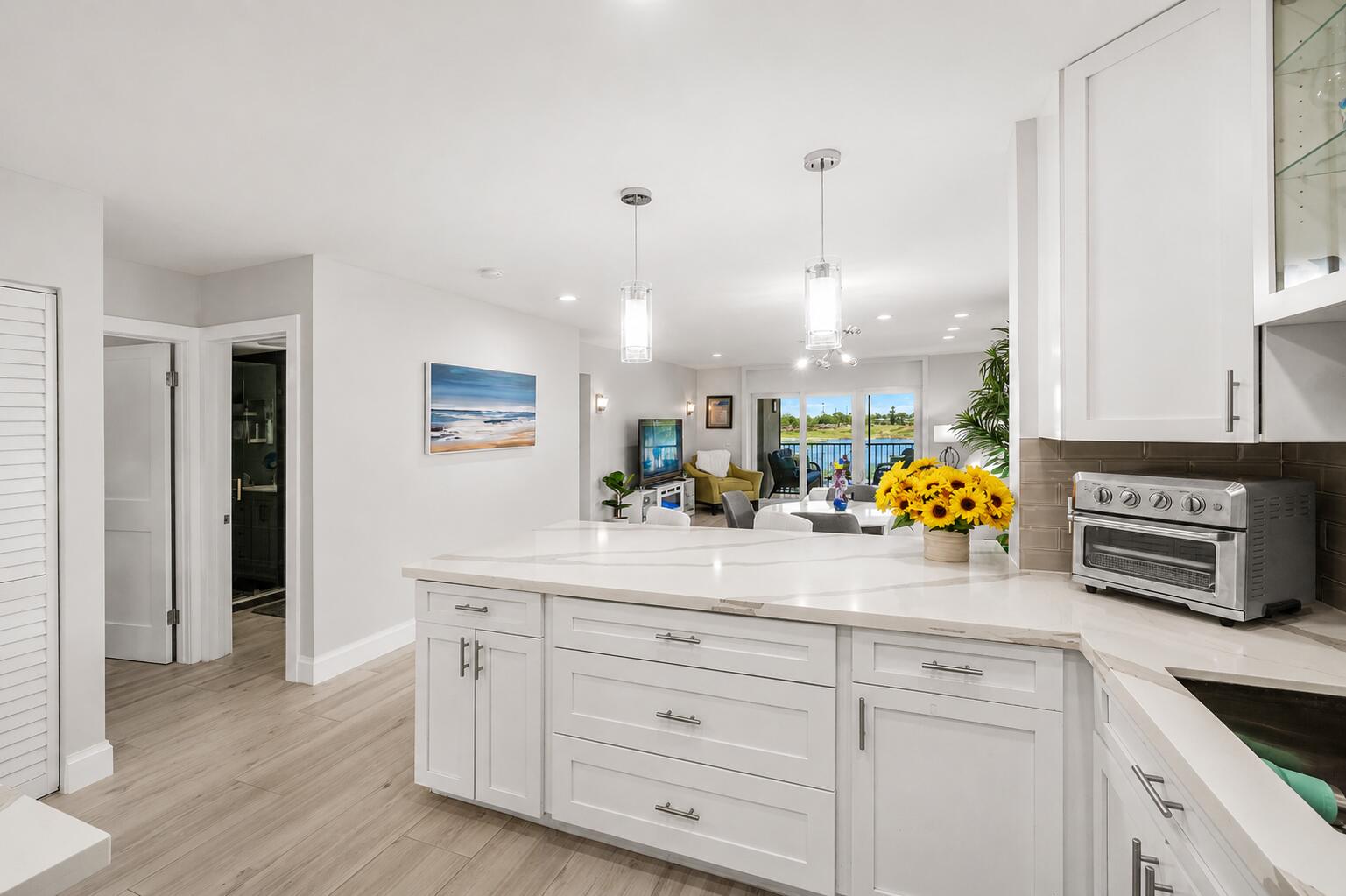 SOUTHPORT AT HUNTERS RUN CONDO - Residential